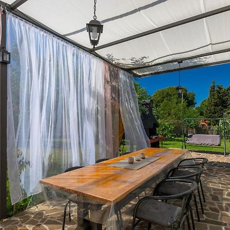 Holiday House Chill Out Loborika Marčana Dış mekan fotoğraf