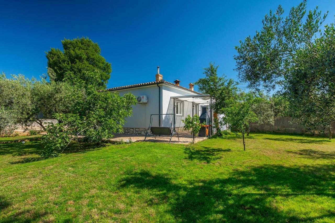 Holiday House Chill Out Loborika Marčana Dış mekan fotoğraf